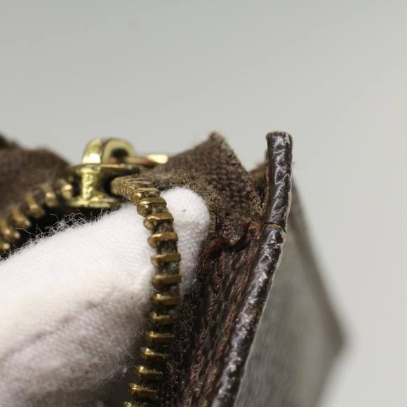 LOUIS VUITTON Monogram Bucket GM Pouch Accessory Pouch LV Auth 48560 - Picture 9 of 16